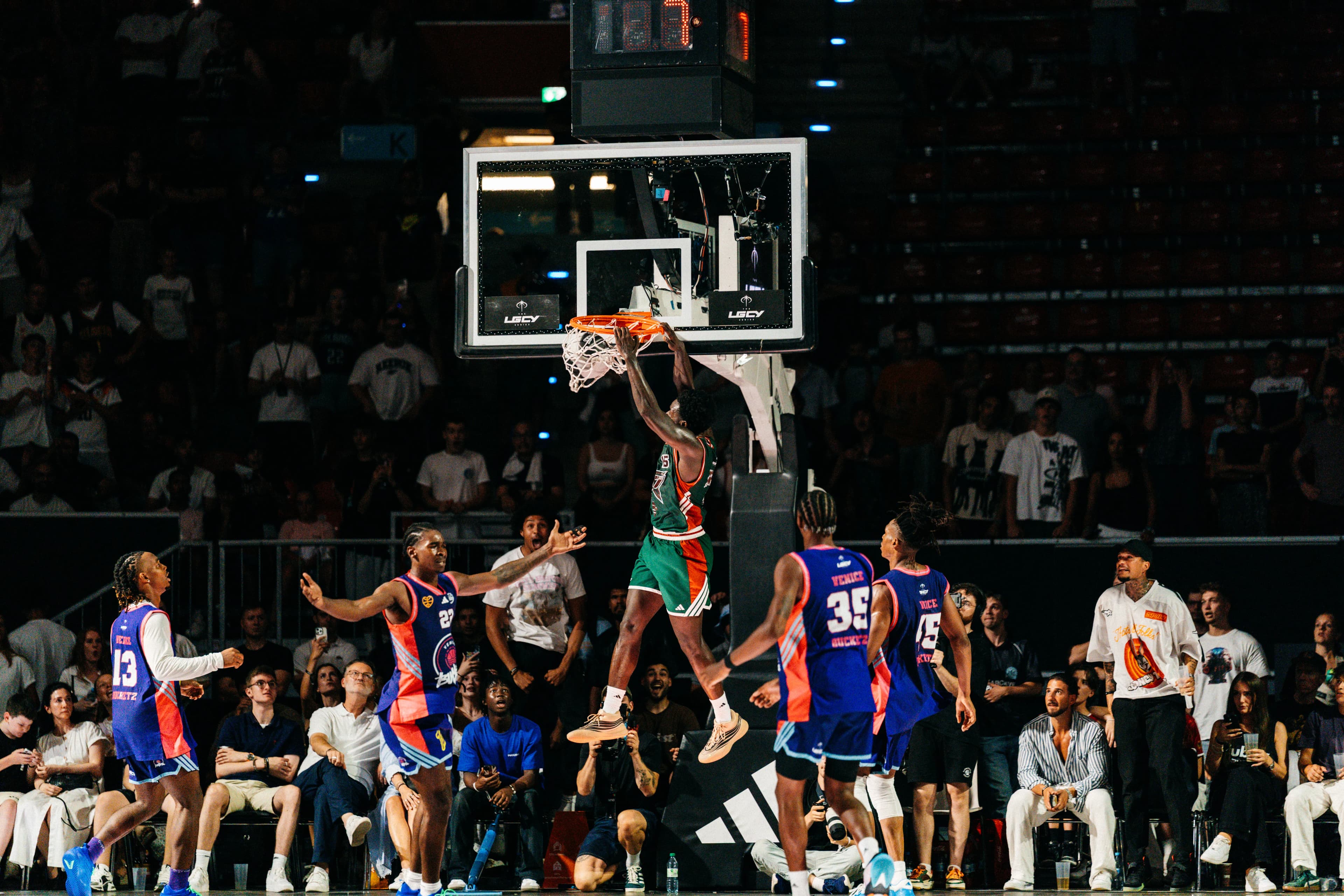 Der Stamm (@der_stamm) beim Dunk — LGCY Series Finale im BMW Park München